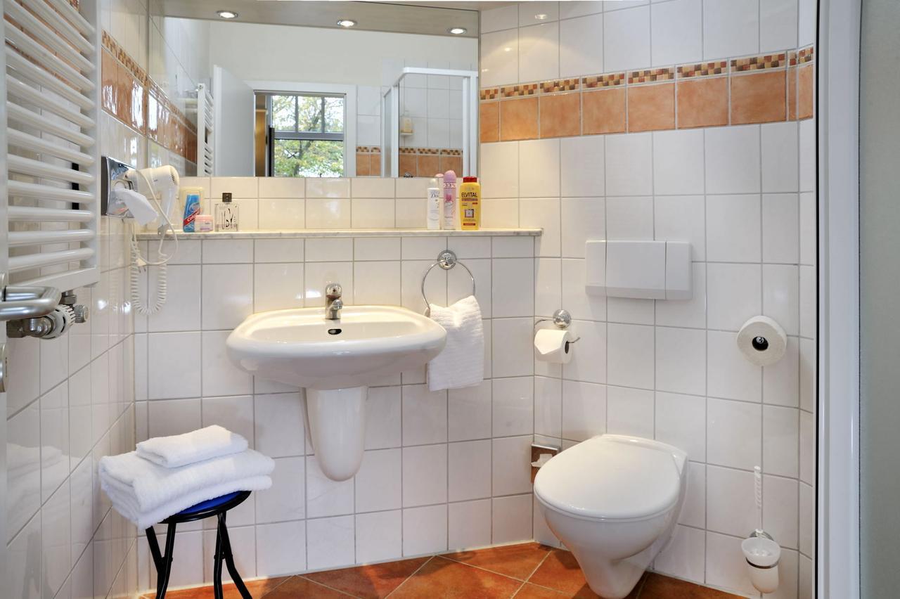 Strandhotel Nordischer Hof Kuehlungsborn Room photo